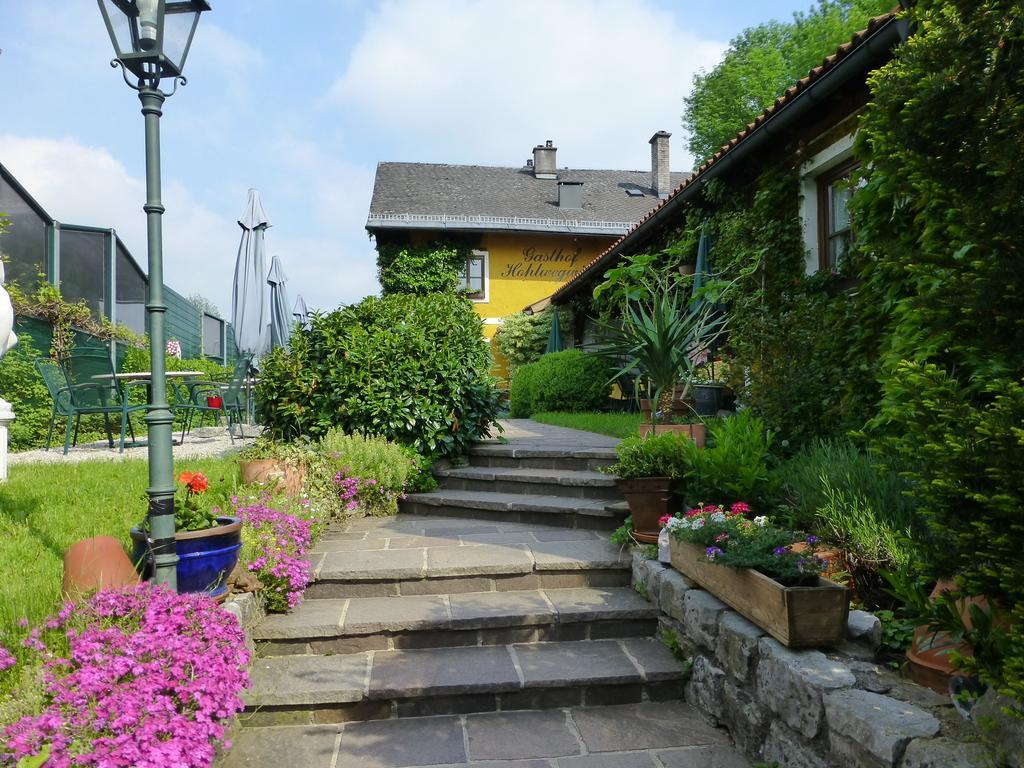 Gasthof Hohlwegwirt Hallein Exteriör bild