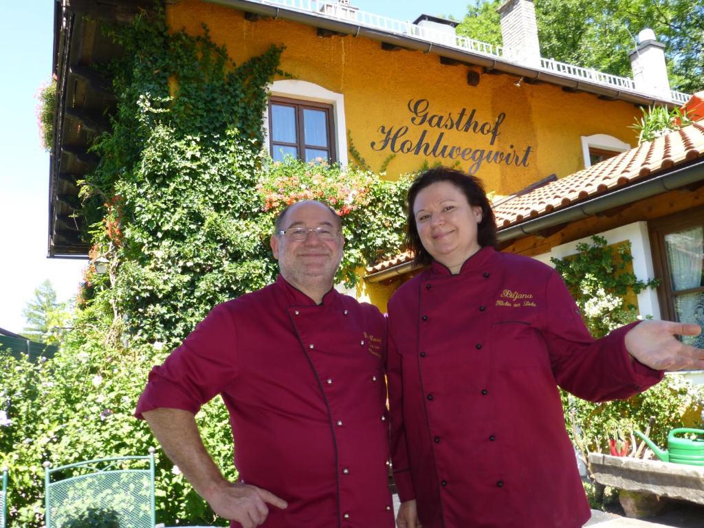 Gasthof Hohlwegwirt Hallein Exteriör bild