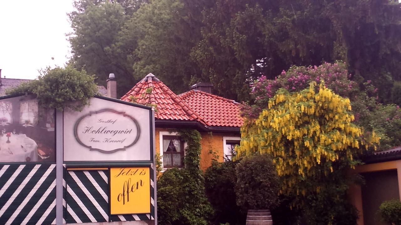 Gasthof Hohlwegwirt Hallein Exteriör bild